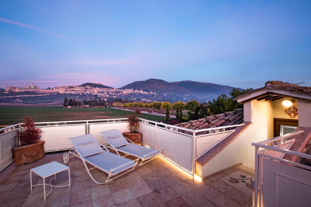 Unica Assisi Agri-Charming House B&B 외부 사진