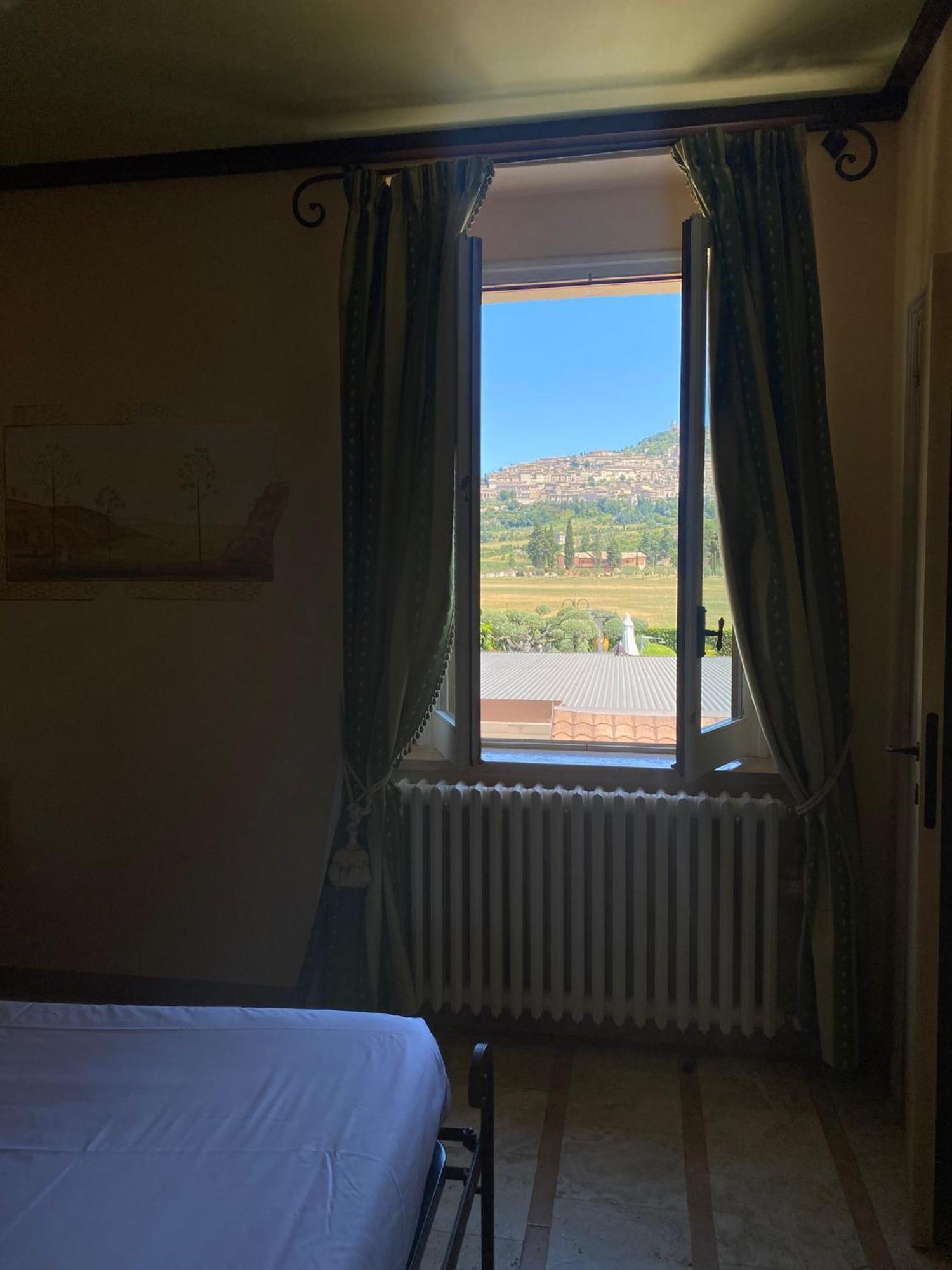 Unica Assisi Agri-Charming House B&B 외부 사진