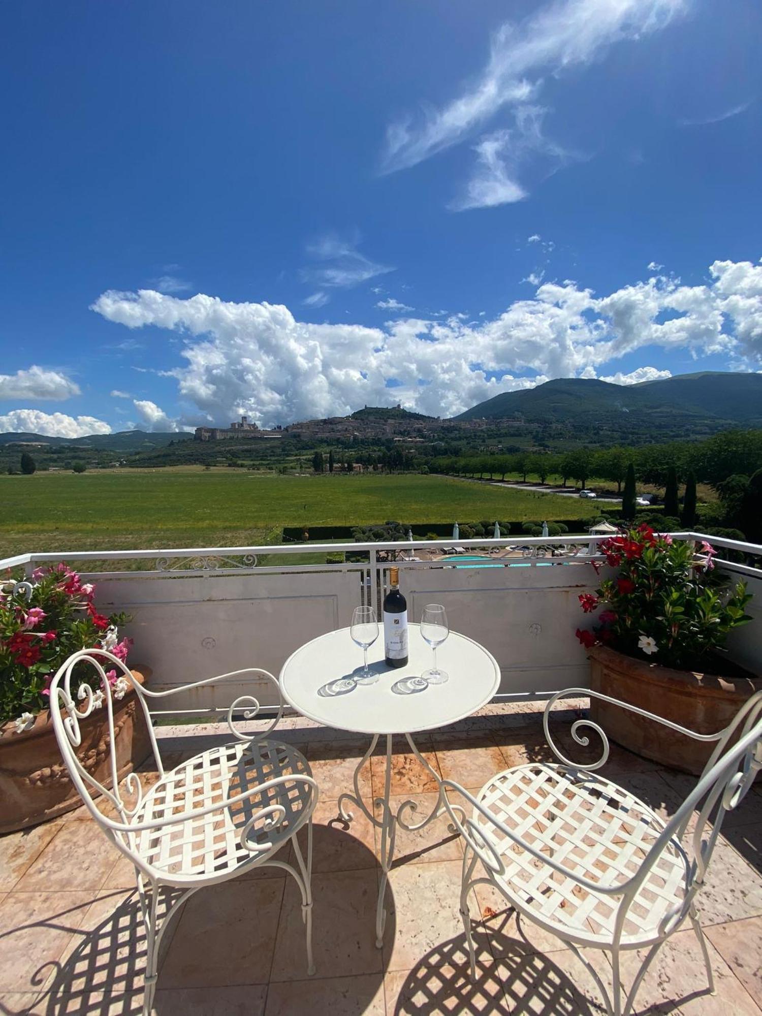 Unica Assisi Agri-Charming House B&B 외부 사진