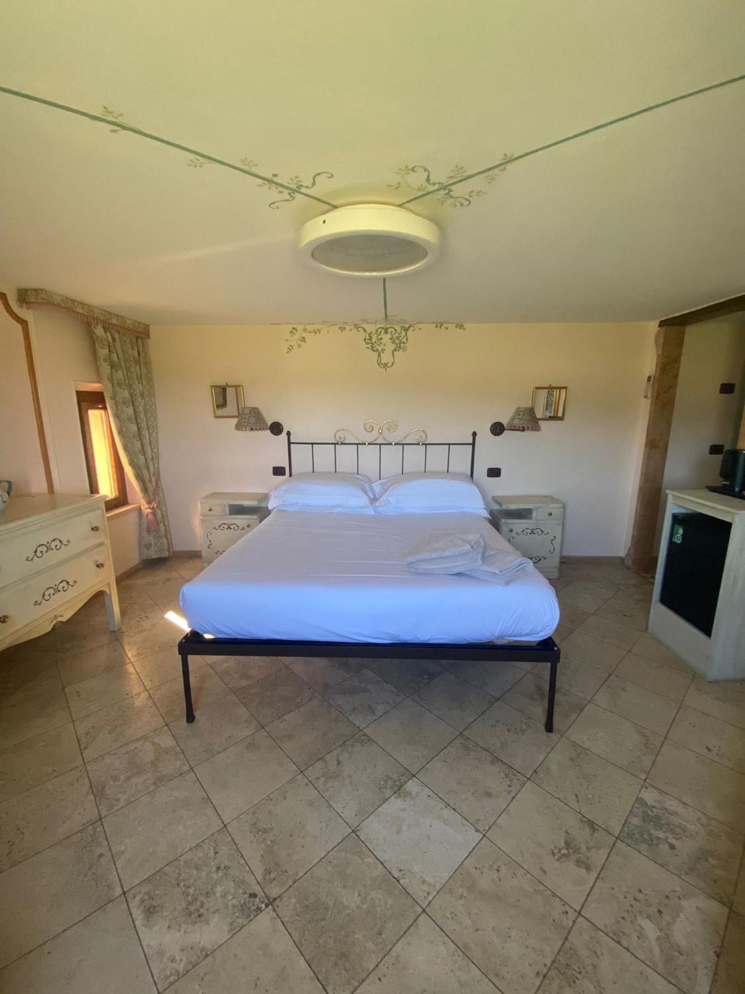 Unica Assisi Agri-Charming House B&B 외부 사진
